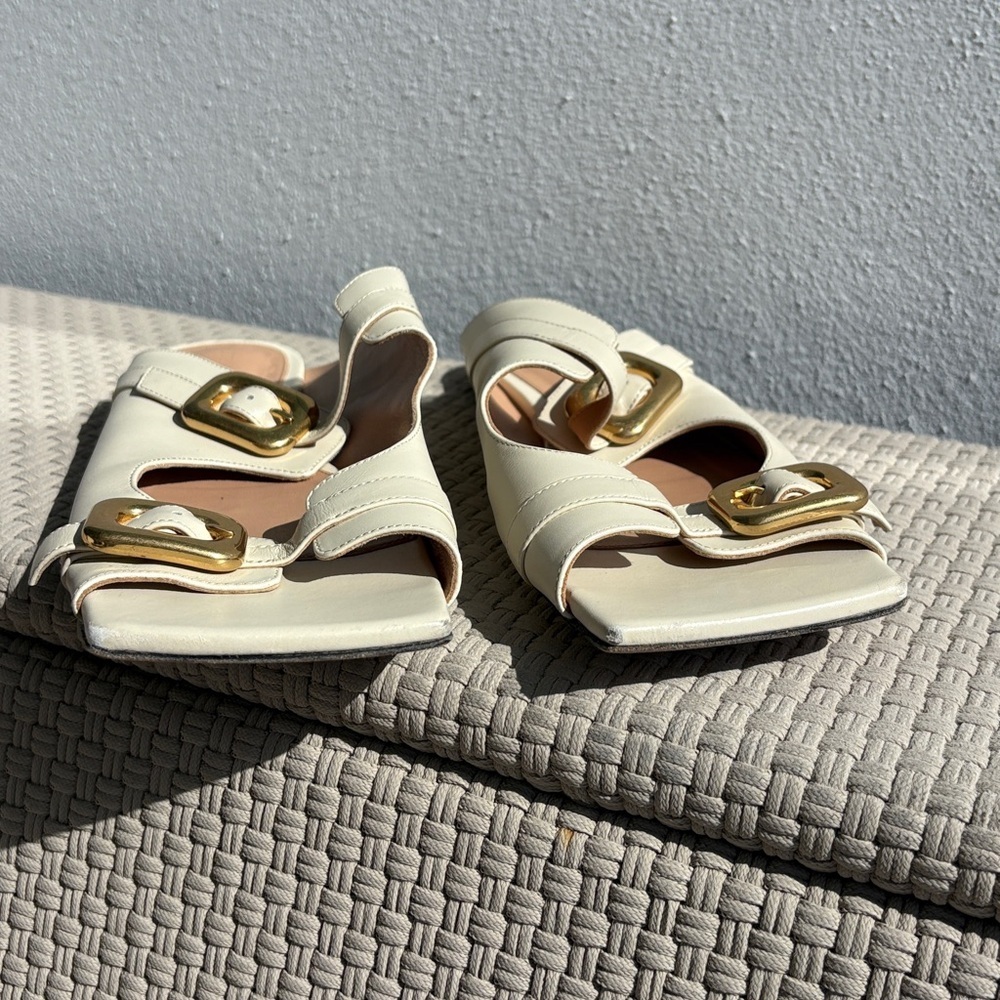 Bottega Veneta Cream Mules with Gold Buckles - Picture 5 of 9